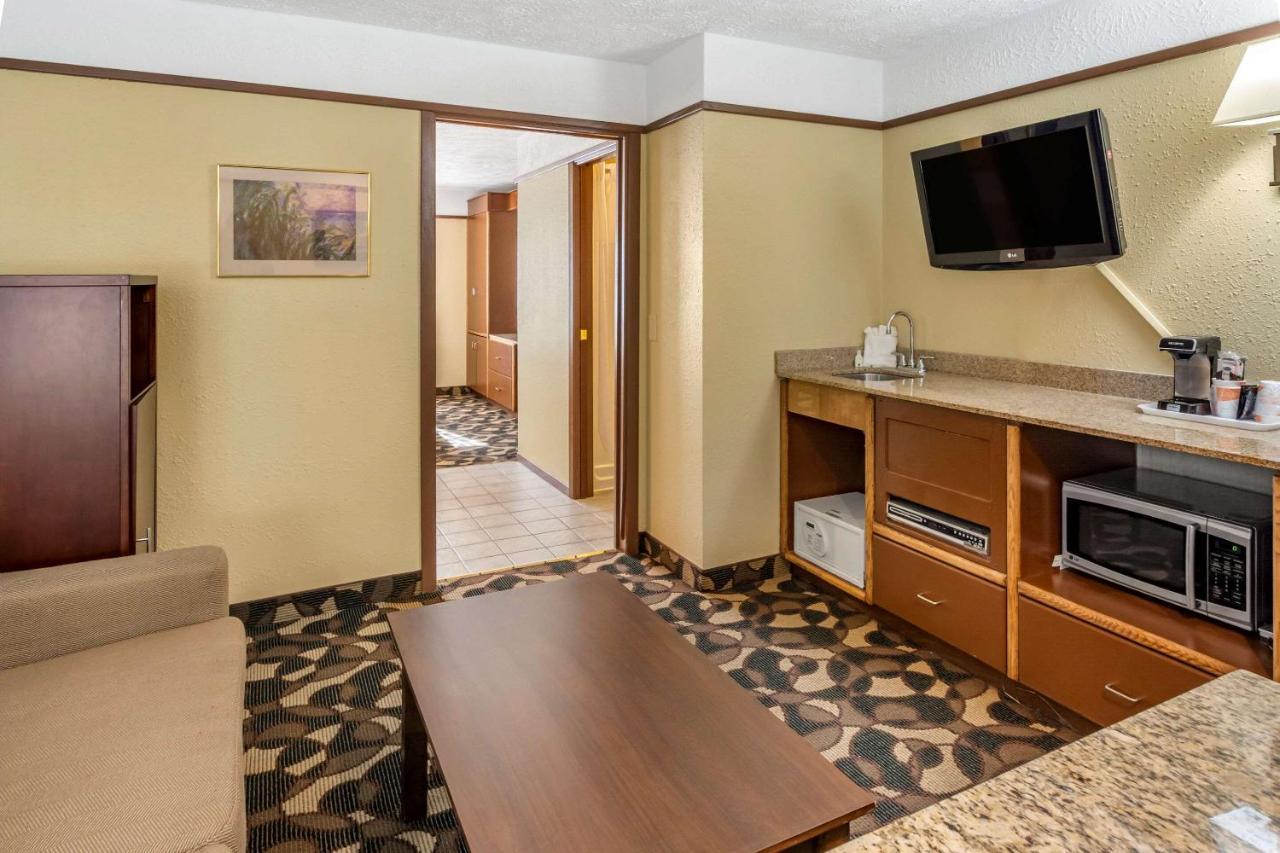 Quality Inn Paradise Creek Pullman Exterior photo