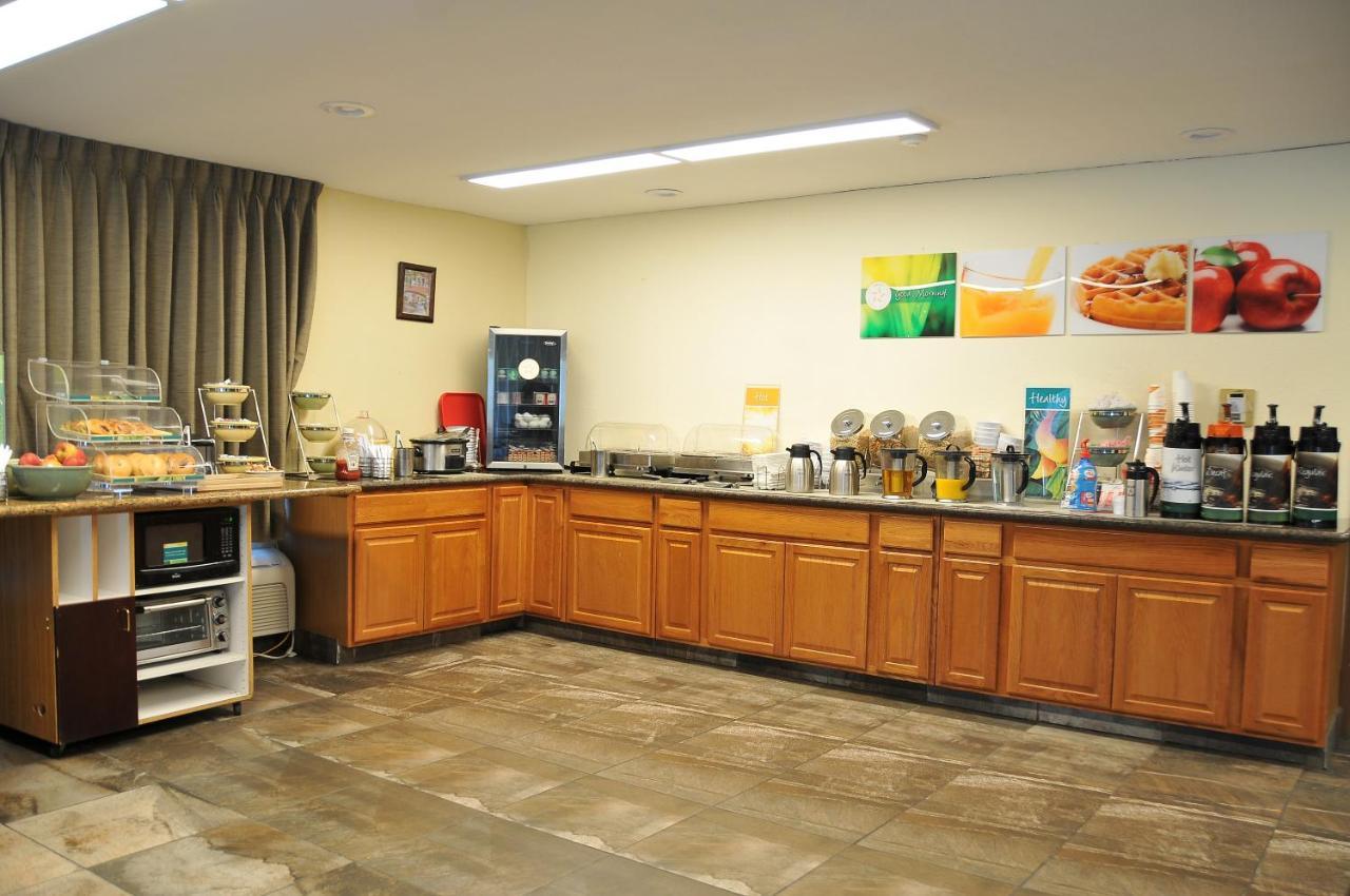 Quality Inn Paradise Creek Pullman Exterior photo