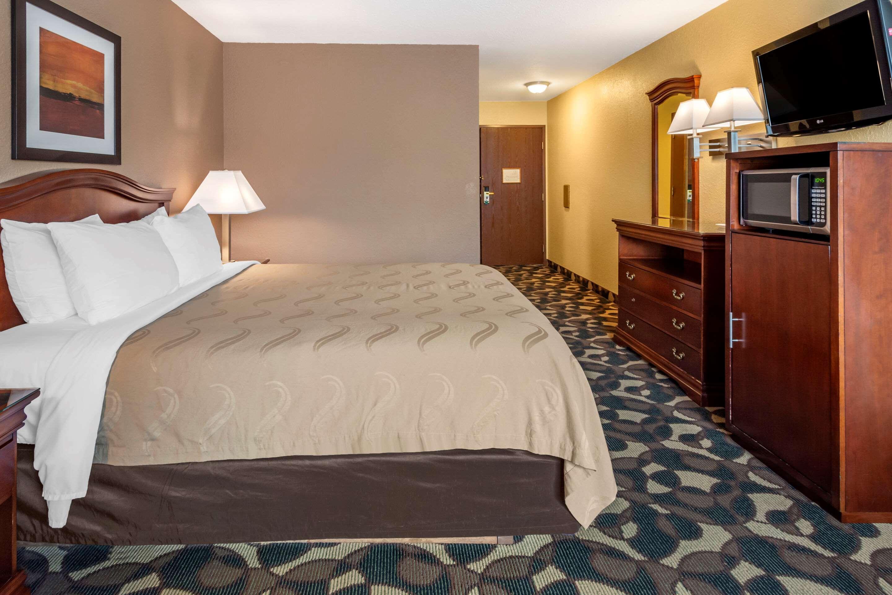 Quality Inn Paradise Creek Pullman Exterior photo