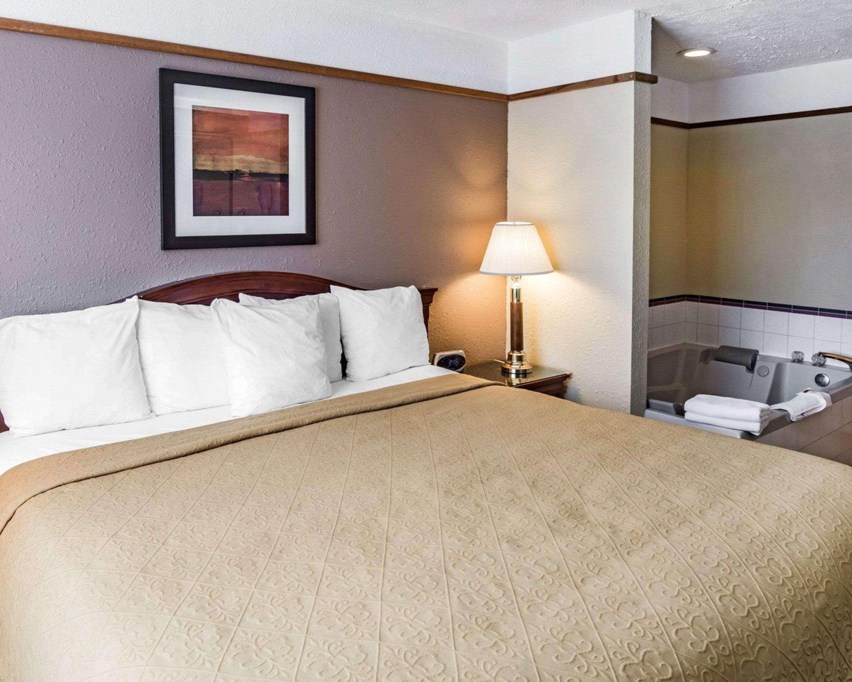 Quality Inn Paradise Creek Pullman Exterior photo